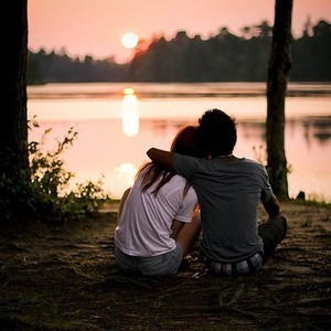 http://images4.fanpop.com/image/photos/19500000/CUTE-COUPLES-what-is-love-19594586-300-300.jpg