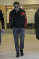 Robert Pattinson arriving in Vancouver - twilight-series photo