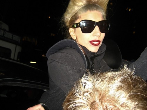  Gaga leaves Madison Square Garden
