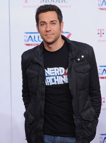  Zachary Levi Arriving @ the 2011 NBA All-Star Game