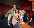 Behind the scenes with John Stamos - glee photo