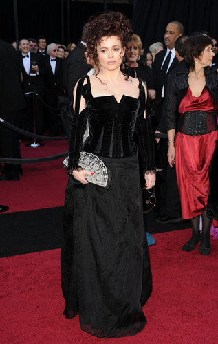  Helena Bonham Carter @ the 2011 Academy Awards