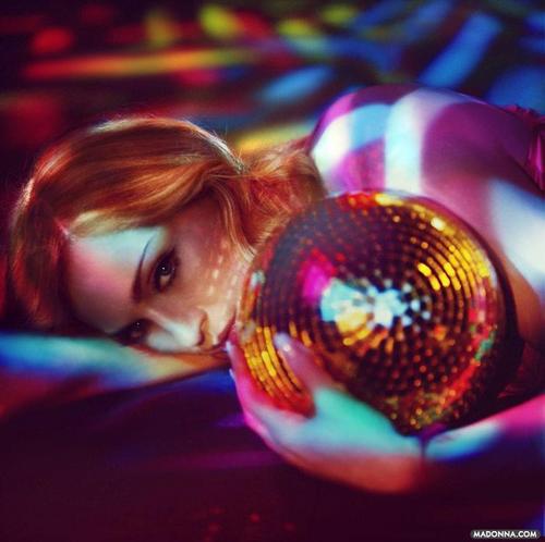  Мадонна "Confessions On A Dance Floor" Photoshoot