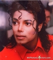 Michael is awww - michael-jackson photo
