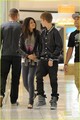 Selena Gomez & Justin Bieber: Pinkberry Pair - justin-bieber photo