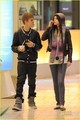 Selena Gomez & Justin Bieber @ Pinkberry Pair - justin-bieber photo