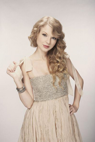 Taylor swift - 2010 Bliss Magazine Photoshoot adds 
