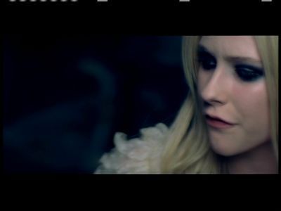 Avril Lavigne'When You're Gone' MV Screencaps HQ 