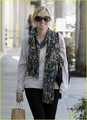 Reese out in Beverly Hills - reese-witherspoon photo