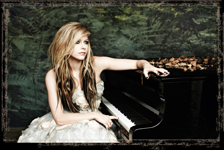 Goodbye Lullaby Photoshoot HD OFFICIAL 