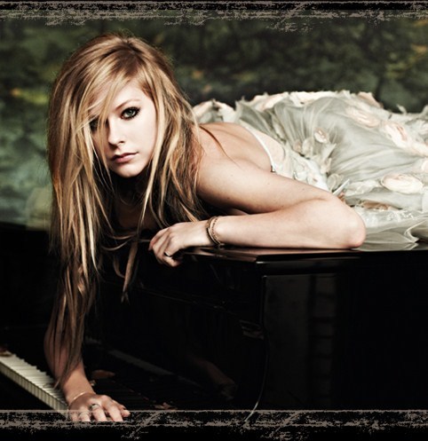 Avril Lavigne Wallpaper Goodbye Lullaby. Goodbye Lullaby Photoshoot (HD