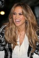Jennifer Lopez Visits EXTRA At The Grove - 03-03-11 - jennifer-lopez photo