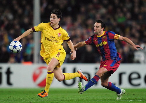  Xavi (Barcelona - Arsenal)