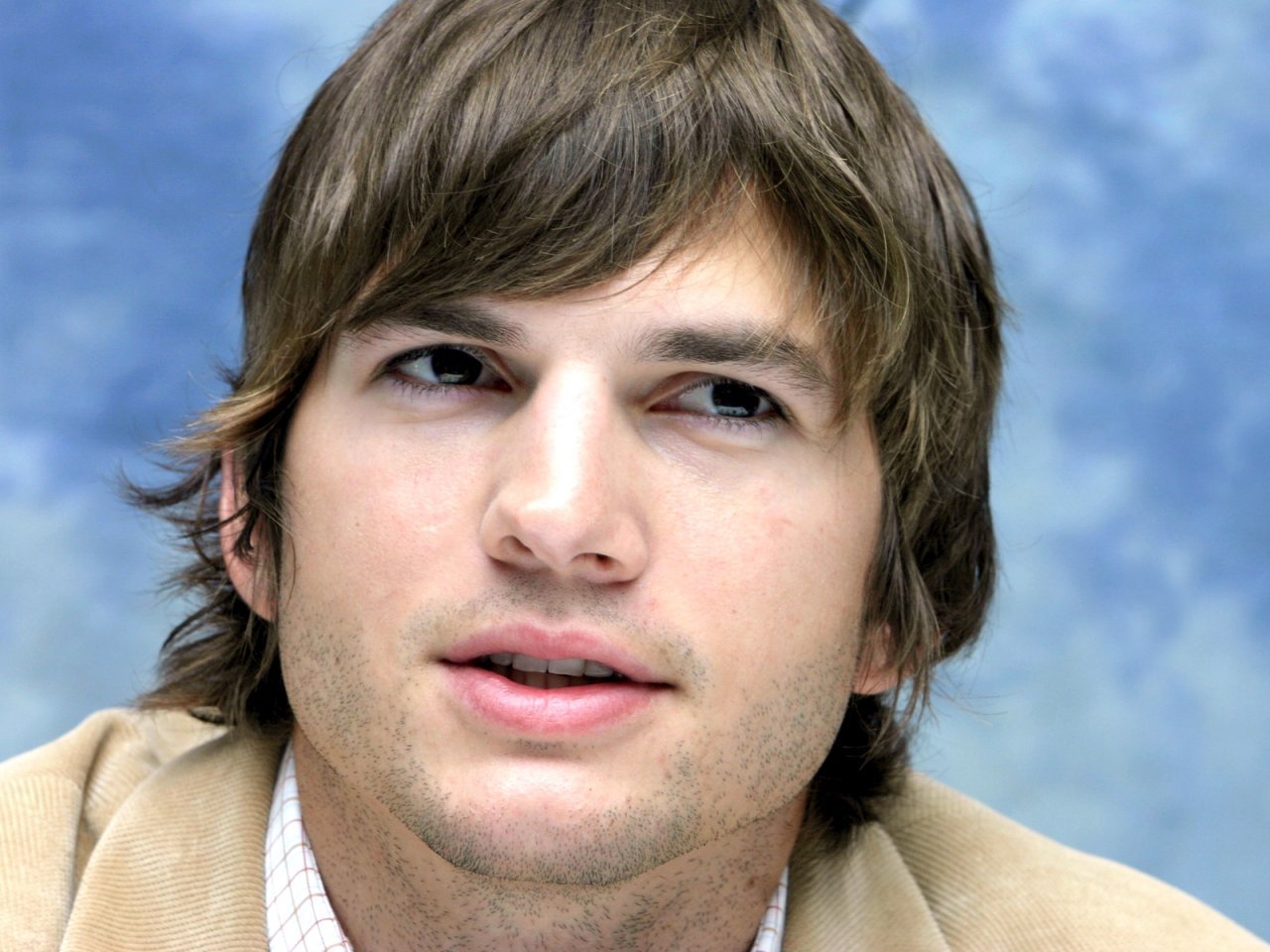 Ashton Kutcher - Photo Actress