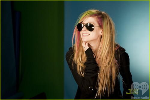  Avril Lavigne: Z100 Special Concert!