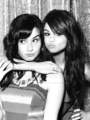 Demi&Selena Photo - selena-gomez-and-demi-lovato photo