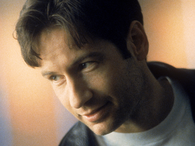 Mulder - The X-Files Wallpaper