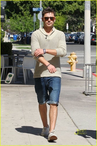 Zac out in West Hollywood