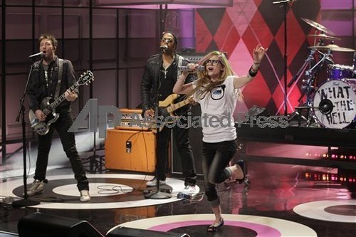  Live Performance on The Tonight Show with 어치, 제이 Leno 14/03/2011