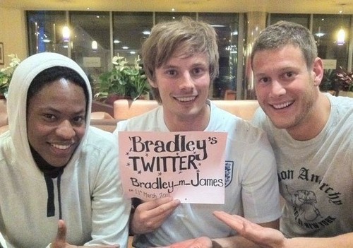  Bradley proved it! Official Twitter and Starting Of Merlin Season IV Filming!