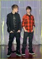Justin Bieber Gets Waxed! - justin-bieber photo