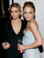 2005 - 9th Annual ACE Awards - mary-kate-and-ashley-olsen photo