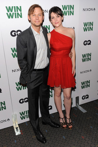  Jimmi Simpson & Melanie Lynsky @ the New York Screening of 'Win Win'
