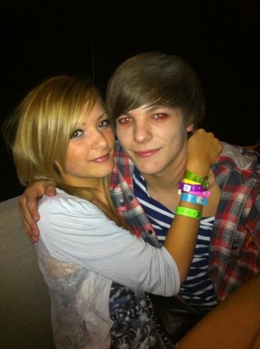  Louis & Hannah = True Amore (Love Them 2gether) Picture Perfect! 100% Real :) x