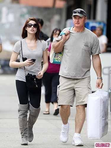  lebih pics of Ashley out with her Dad Joe!