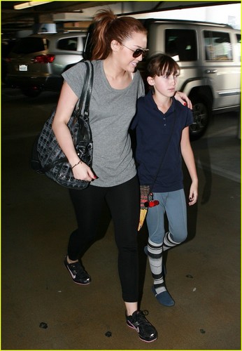 Miley Cyrus: Back at The Beverly Center with Noah!