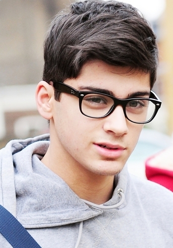 Sizzling Hot Zayn Means More To Me Than Life It's Self (U Belong Wiv Me!) 100% Real :) x