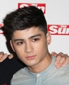 Sizzling Hot Zayn Means More To Me Than Life It's Self (U Belong Wiv Me!) The Sun! 100% Real :) x - zayn-malik photo