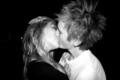 Kisses. <3 - love photo
