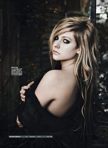  Avril in Sport Week Magazine