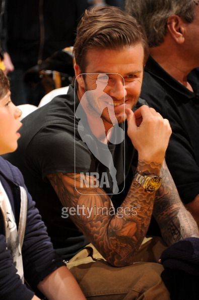 Beckham and Tom Cruise link up at the Lakers 27 March 2011