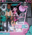 Clawd & Laura - monster-high photo