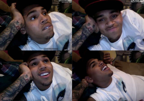  Cute pics of ur boi Chris Brown