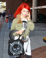Hayley out in Beverly Hills (28.3.2011) - paramore photo