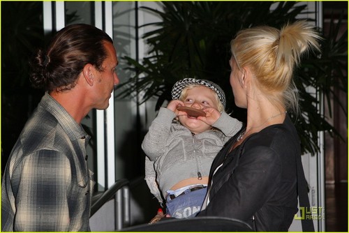  Gwen Stefani: jantar with the Family!