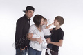 Justin& His Family<3333 - justin-bieber photo