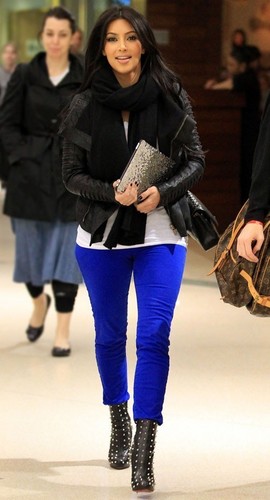 Kim and Kendall are spotted at JFK airport upon arrival in New York 3/25/11