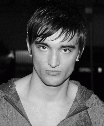  Tom Parker (Sizzling Hot) He's Reali Fit! (I amor EVERYFING Bout Him!) 100% Real :) x