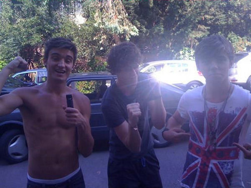  Tom TOPLESS!!! jay & Nathan, He's Reali Fit! (I Cinta EVERYFING Bout Him!) 100% Real :) x