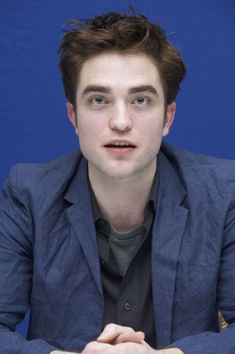  HQ pictures of Rob at WFE conference