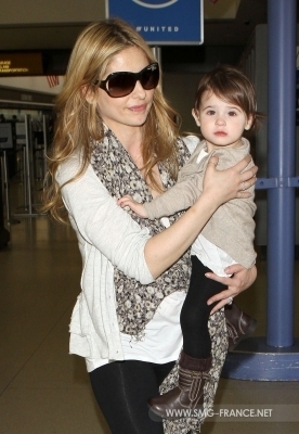  Sarah and carlotta, charlotte at LAX Airport - 4th April 2011
