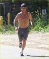 Sean Penn: Shirtless Jogging In Malibu - hottest-actors photo