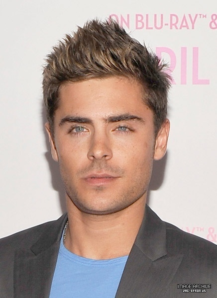 pictures of zac efron in 2011. 2011 - Zac Efron Photo (20806030) - Fanpop