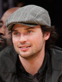 Celebrities At The Lakers Game   - tom-welling photo