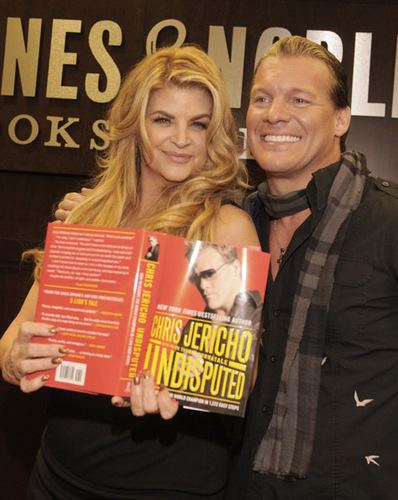 Cheryl Burke & Chris Jericho Book Signing For Dancing Lessons And Undisputed – March 28th, 2011