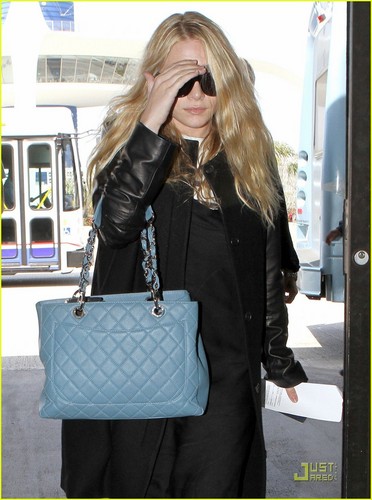  Mary-Kate & Ashley Olsen: Los Angeles to Seattle!
